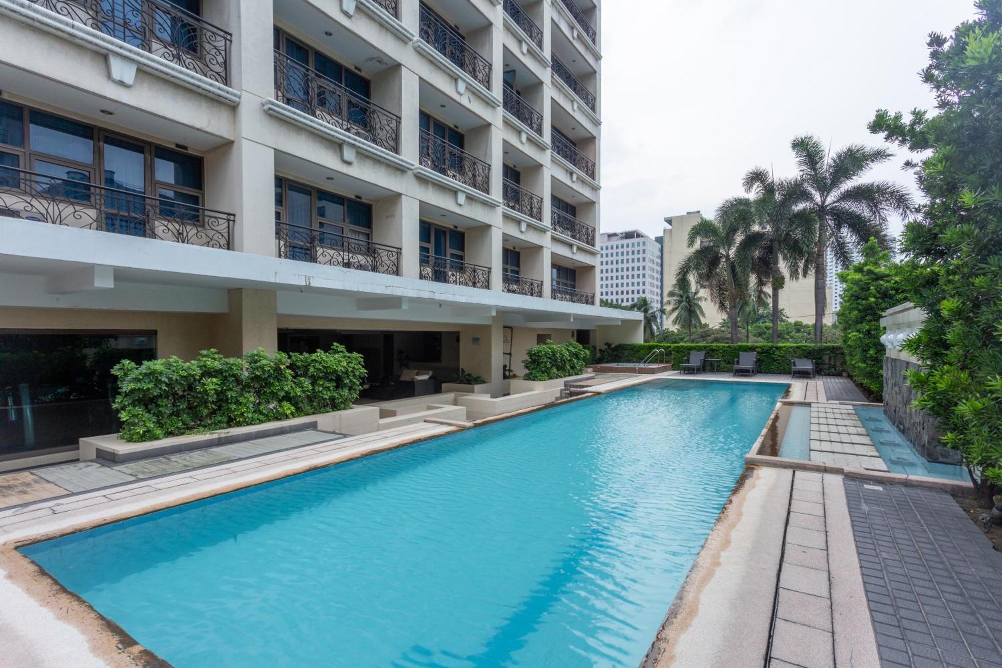 La Breza Hotel Quezon City Exterior foto